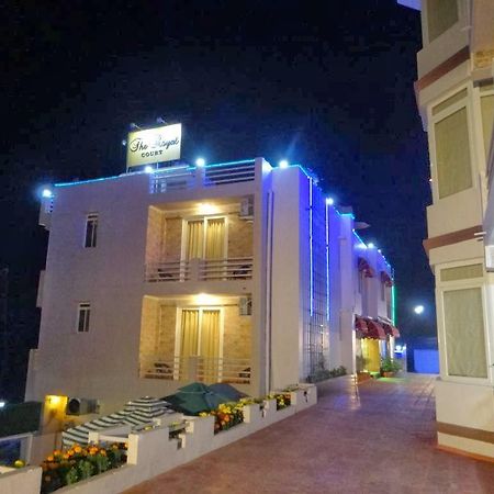 เดอะ รอยัล คอร์ต โฮเทล Hotel ไนนิตาล ภายนอก รูปภาพ