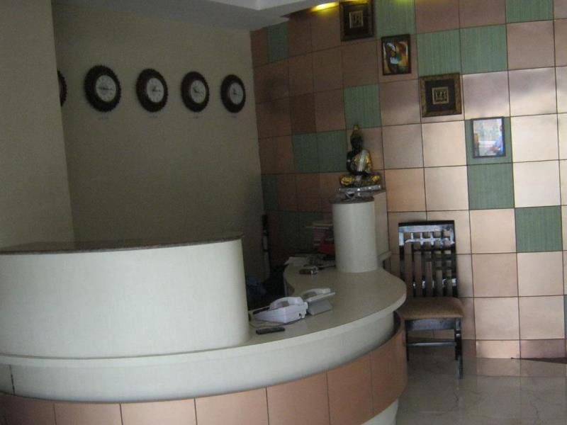 เดอะ รอยัล คอร์ต โฮเทล Hotel ไนนิตาล ภายนอก รูปภาพ